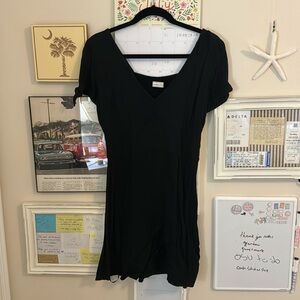 Abercrombie and Fitch size medium women’s short sleeve V-neck, mini dress